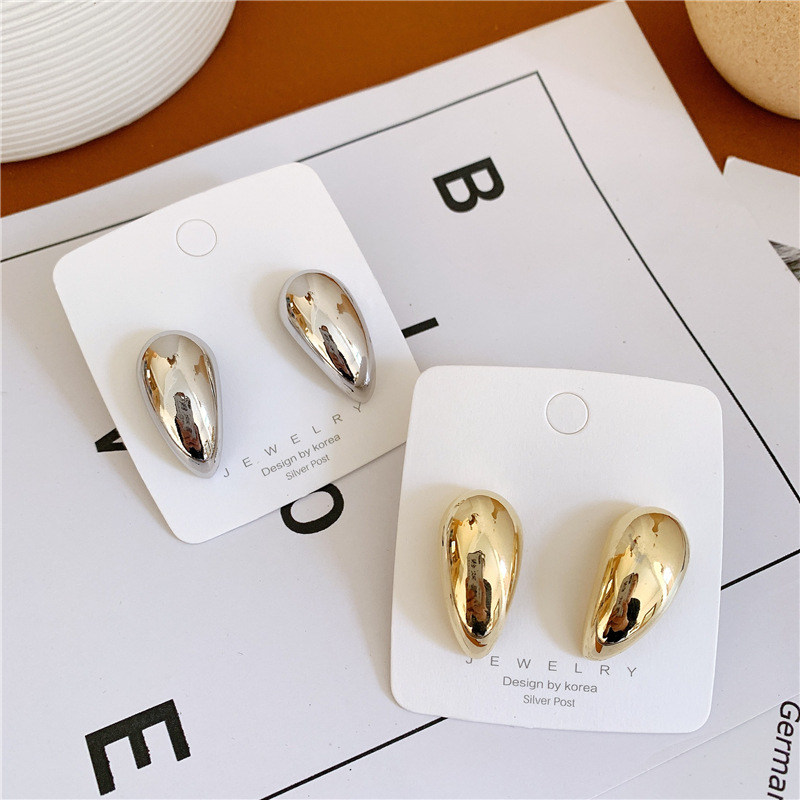 Stud Punk Exaggeration Gold Silver Color Dome Oval Water Shape Statement Earrings For Women Girl Runway Fashion Earring Jewelry
Stud Punk Exaggeration Gold Silver Color Dome Oval Water Shape Statement Earrings For Women Girl Runway Fashion Earring Jewelry