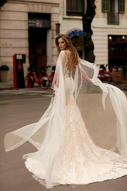 Champagne Ivory Mermaid Wedding Dresses with Cape 2020 Berta Sheer O-neck Lace Applique Covered Back Trumpet Bride Gown Vestidos De Novia