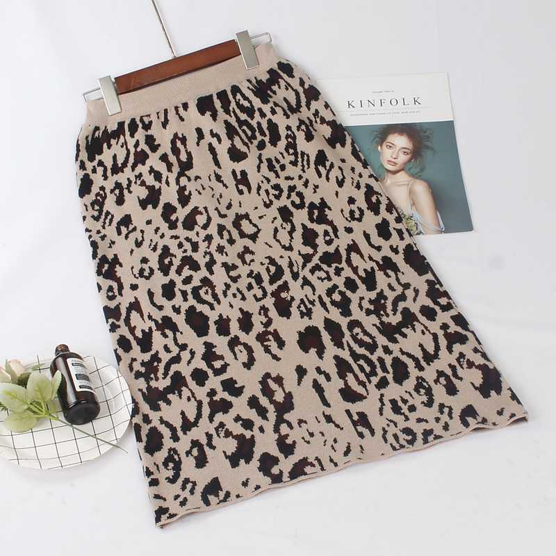 High Waist Women Knitted Skirts Autumn Winter Fashion Leopard Long Skirt Casual Warm Female pencil skirt, Leopard print
High Waist Women Knitted Skirts Autumn Winter Fashion Leopard Long Skirt Casual Warm Female pencil skirt, Leopard print