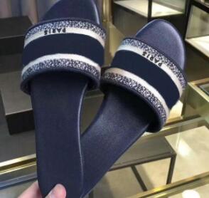 2019 Top Letter Women Sandals Dust Bag Desggner Slide Summer Fashion Wide Flat Sandals Slipper Print Leather Flowers Bee EUR35-42, Blue
2019 Top Letter Women Sandals Dust Bag Desggner Slide Summer Fashion Wide Flat Sandals Slipper Print Leather Flowers Bee EUR35-42, Blue