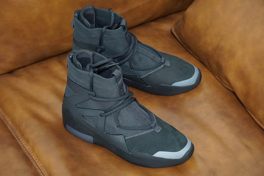 Fear of God 1 Triple Black Sail Men Basketball Sports Shoes Fear of God 1 Off Noir Mens Trainer Sneakers
Fear of God 1 Triple Black Sail Men Basketball Sports Shoes Fear of God 1 Off Noir Mens Trainer Sneakers