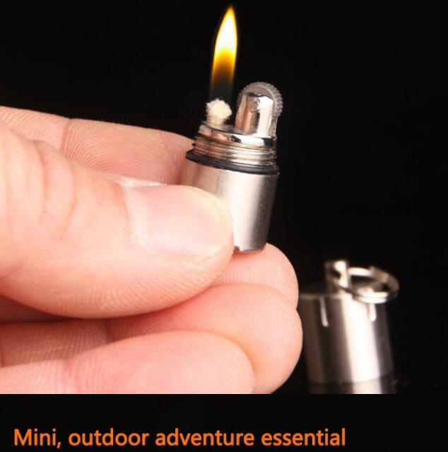 2019 New Mini Compact Kerosene Lighter Key Chain Capsule Gasoline Lighter Inflated Petrol Lighter Outdoor Tools
2019 New Mini Compact Kerosene Lighter Key Chain Capsule Gasoline Lighter Inflated Petrol Lighter Outdoor Tools