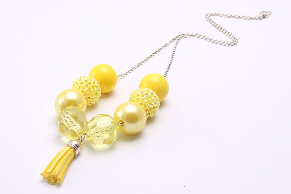 Cute Tassel Pendant Design Girls Kids Chunky Beads Necklace Yellow Bubblegum Handmade Chain Necklace Children Jewelry