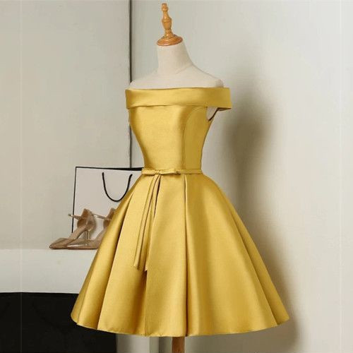 Off the Shoulder Short Gold Homecoming Party Dresses with Lace-up Corset Back Knee Length Semi Formal Occasion Dresses Custom
