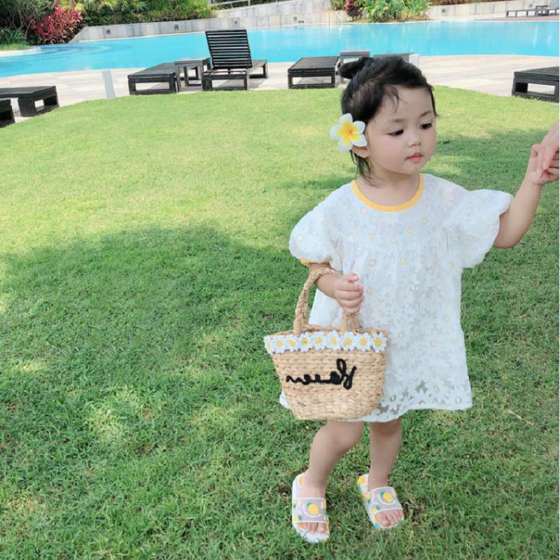 2020 Summer New Arrival Girls Fashion White Floral Dress Kids Princess Dress, As pic
2020 Summer New Arrival Girls Fashion White Floral Dress Kids Princess Dress, As pic