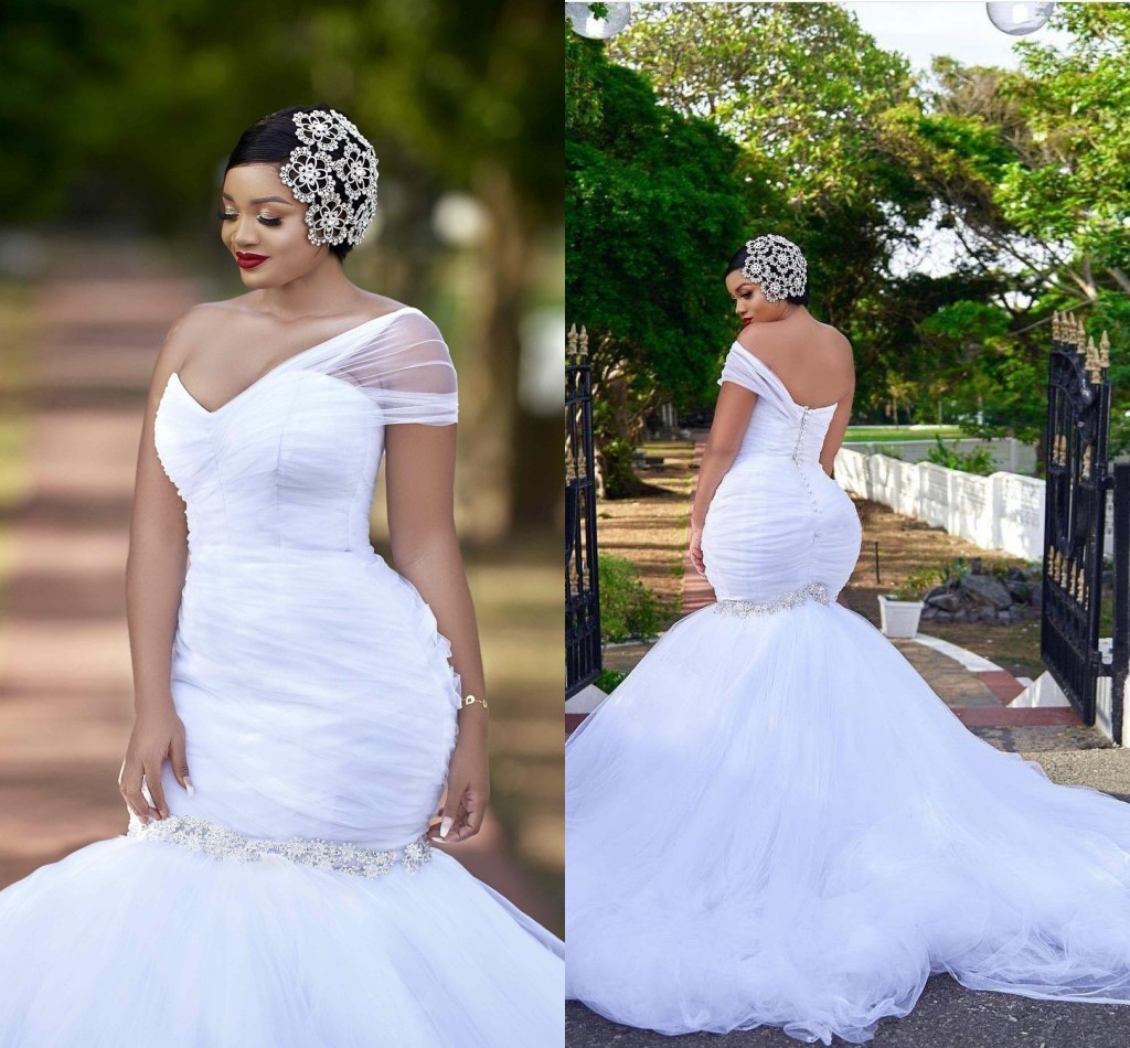 Fashion Country Mermaid Arabic Wedding Dress Plus size One Shoulder with Short Sleeves Tulle Crystal Beaded Wedding Dresses Bridal Gowns, Grape
Fashion Country Mermaid Arabic Wedding Dress Plus size One Shoulder with Short Sleeves Tulle Crystal Beaded Wedding Dresses Bridal Gowns, Grape