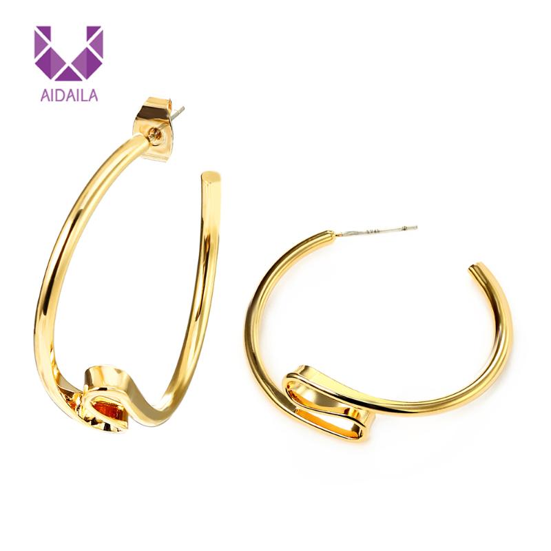 Charm Women Hoop Earrings Ethnic Vintage Type Fashion Jewelry Turkey Small Female Bijoux
Charm Women Hoop Earrings Ethnic Vintage Type Fashion Jewelry Turkey Small Female Bijoux