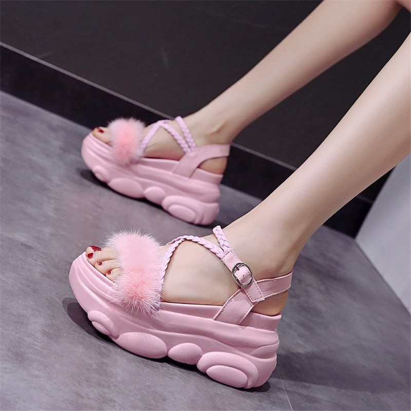 2020 new summer wild fashion net red sandals super fire fairy style thick bottom increased Roman sponge cake women's shoes, Black
2020 new summer wild fashion net red sandals super fire fairy style thick bottom increased Roman sponge cake women's shoes, Black