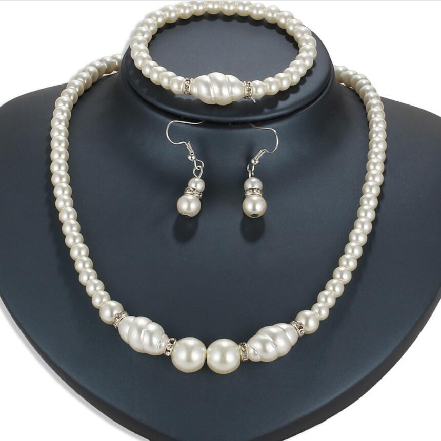 desigenr jewelry pearl jewelry sets crystal helical pearl necklaces earrings bracelets for women classic hot fashion, White
desigenr jewelry pearl jewelry sets crystal helical pearl necklaces earrings bracelets for women classic hot fashion, White
