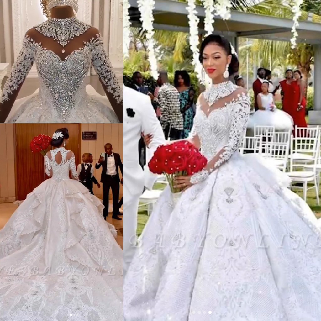 Azzaria Haute Sparkly Wedding Dresses 2020 Luxury Crystal Beaded Lace Applique Ruffles Tiered Cathedral Train Arabic Dubai Wedding Gown, Red
Azzaria Haute Sparkly Wedding Dresses 2020 Luxury Crystal Beaded Lace Applique Ruffles Tiered Cathedral Train Arabic Dubai Wedding Gown, Red