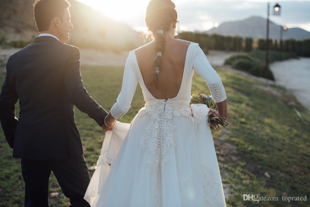 A Elegant White Line Dresses With Detachable Overskirts Scoop Neck 3/4 Long Sleeves Beach Wedding Dress Backless Robe De Marie