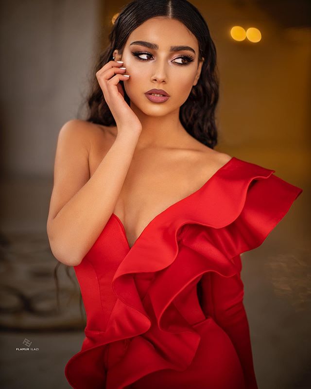 2020 Sexy Arabic Evening Dresses One Shoulder High Side Split Mermaid Prom Dresses Custom Made Long Sleeve Robes De Soirée