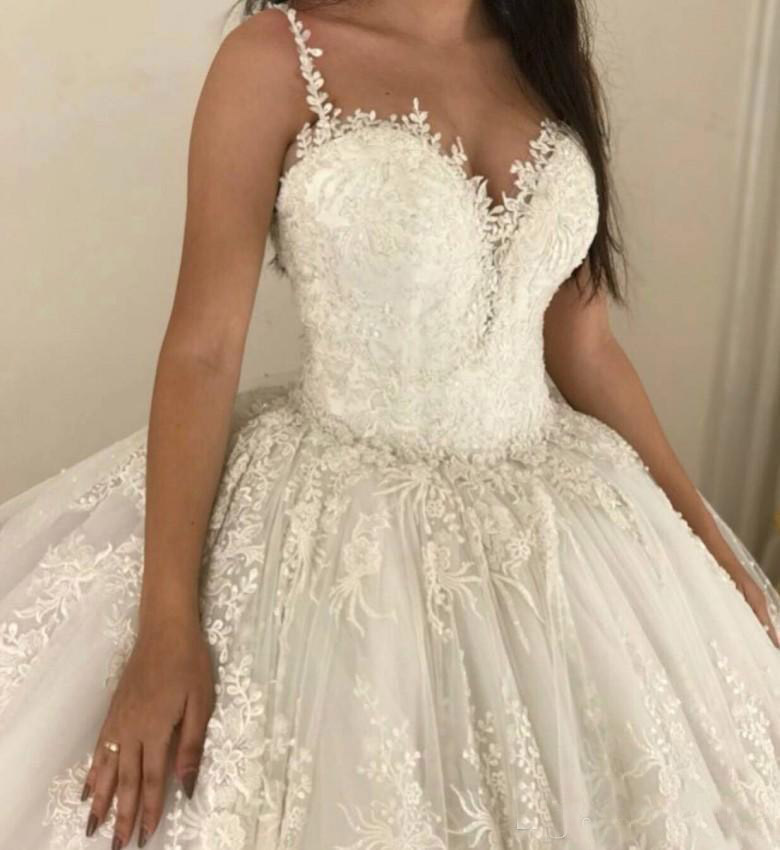 Modest Sweetheart Princess Dresses Spaghetti Puffy Skirt Full Lace Applique Church Castle Civil Dubai Arabic Wedding Gown 0521