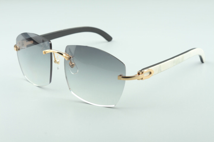 Hot new sunglasses A4189706 natural wild white and black hybrid buffalo horn temples, Factory direct top quality fashion unisex glasses.
Hot new sunglasses A4189706 natural wild white and black hybrid buffalo horn temples, Factory direct top quality fashion unisex glasses.