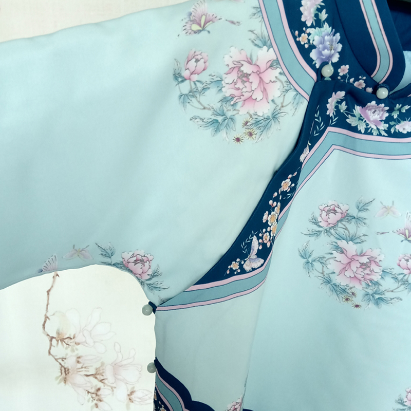 Retro Traditional flat cut big sleeve cheongsam Jacket Top Chinese Ancient Qing Dynasty Clothing Royal Lady Unique Embroidery short Coat