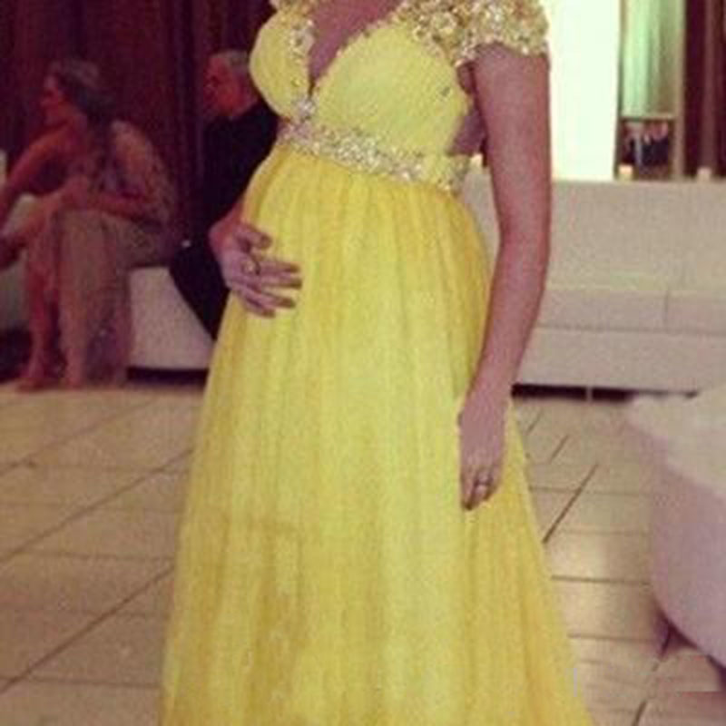 Cap Sleeve Pregnant Evening Dresses 2019 V Neck Chiffon Baby Shower Wear Long Formal Party Gowns Custom Made Beading Pleated