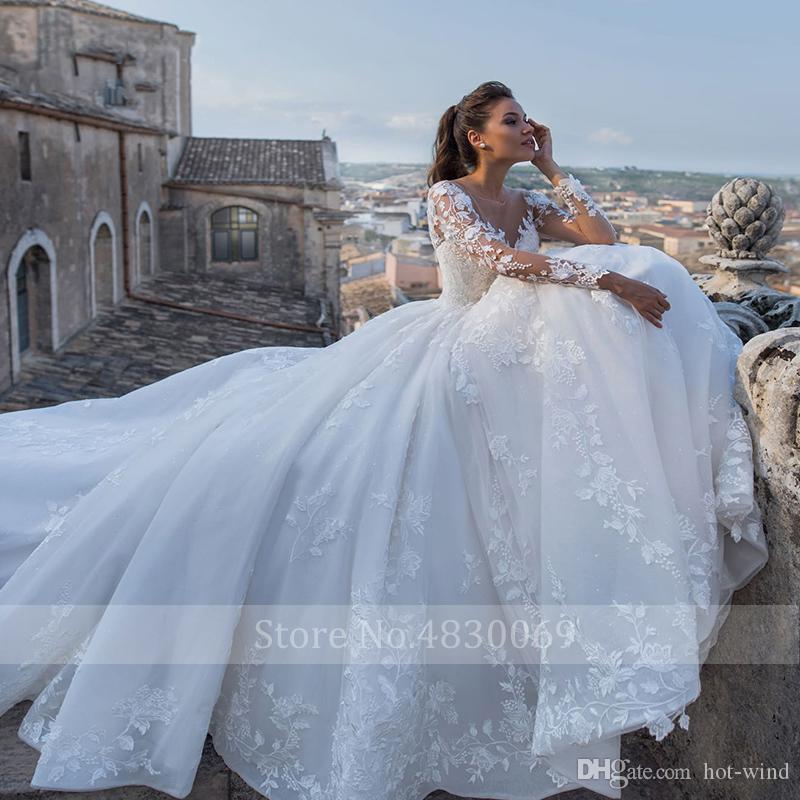 Vintage Sheer Elegant Jewel Neck A Line Long Sleeve Tulle Court Train Bridal Dress Lace Princess Wedding Gowns Vestidos