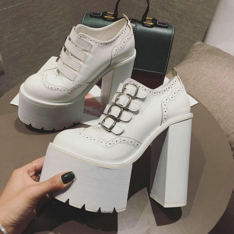 2020 Newest Casual Bucket High-heeled Shoes Sexy Ruslana Korshunova Thick Heels Platform Pumps Black White
2020 Newest Casual Bucket High-heeled Shoes Sexy Ruslana Korshunova Thick Heels Platform Pumps Black White