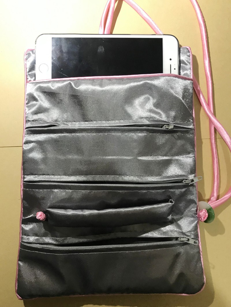 Embroidered Floral Make up Wrap Jewelry Roll Travel Storage Bag Necklace Earring Ring Clutch Bag Silk Women Zipper Cosmetic Pouches Bag Gift
