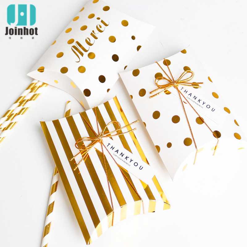 5pcs Paper Gift Box Pillow Shape Box Golden Striped Dots Paper Bag Merci Thank You Candy Wedding Packaging Kid Party
5pcs Paper Gift Box Pillow Shape Box Golden Striped Dots Paper Bag Merci Thank You Candy Wedding Packaging Kid Party