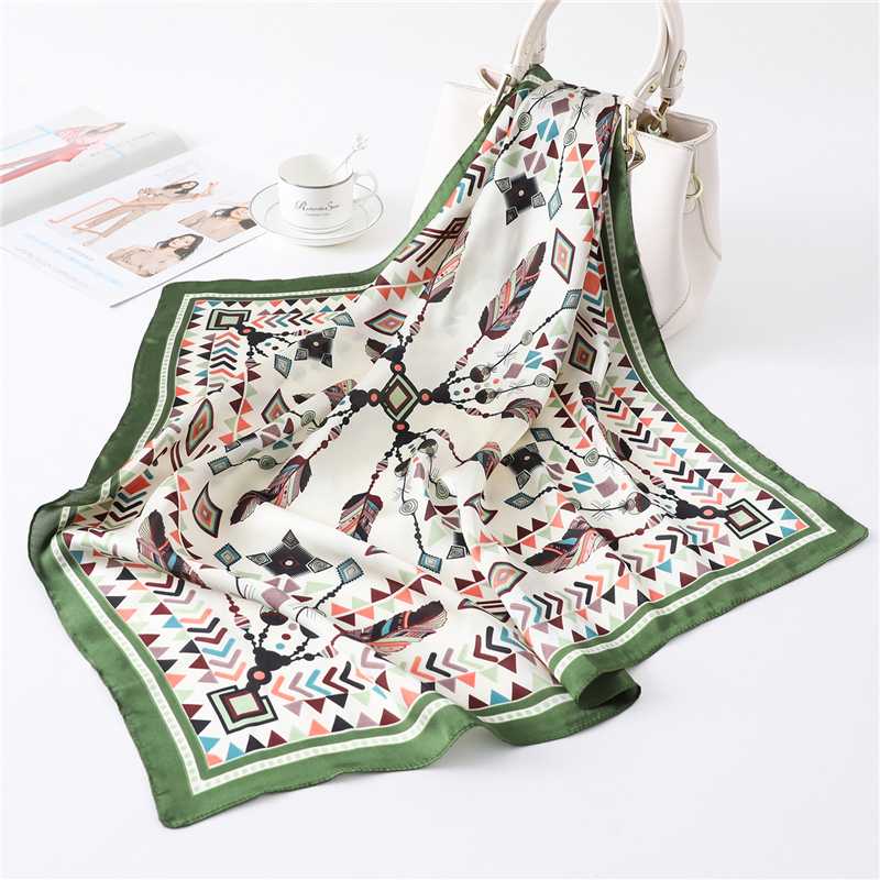 2020 Luxury Silk Scarf Women Brand Print Neck Scarves for Hair Headband Kerchief Foulard Lady Accessories Square Scarfs
2020 Luxury Silk Scarf Women Brand Print Neck Scarves for Hair Headband Kerchief Foulard Lady Accessories Square Scarfs