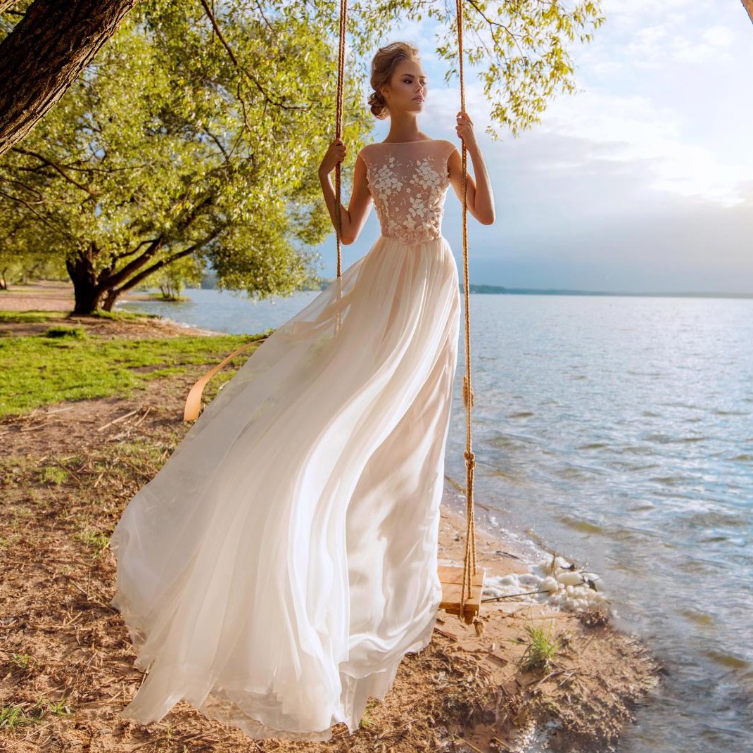 A Stylish Appliqued Line Beach Wedding Dresses Sheer Bateau Neck Beaded Bridal Gowns Floor Length Tulle Robe De Marie