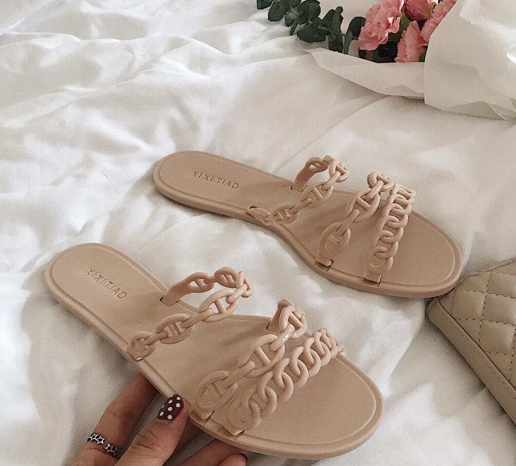 Summer new women pig nose chain flat jelly slippers beach sandals flat oran Sandals Flip Flops 35-41, Black
Summer new women pig nose chain flat jelly slippers beach sandals flat oran Sandals Flip Flops 35-41, Black