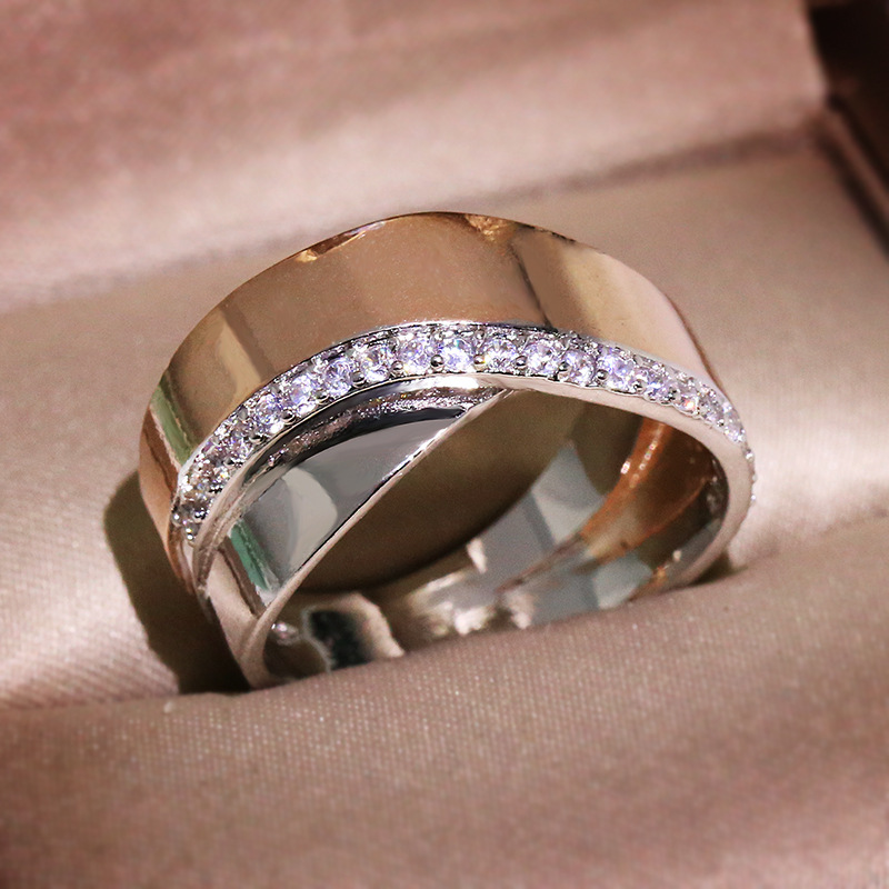 Two-color Curved Zircon Quee Ring Geometric Modern Creative Party Ring for Women Wedding Engagement Ring Gift
Two-color Curved Zircon Quee Ring Geometric Modern Creative Party Ring for Women Wedding Engagement Ring Gift