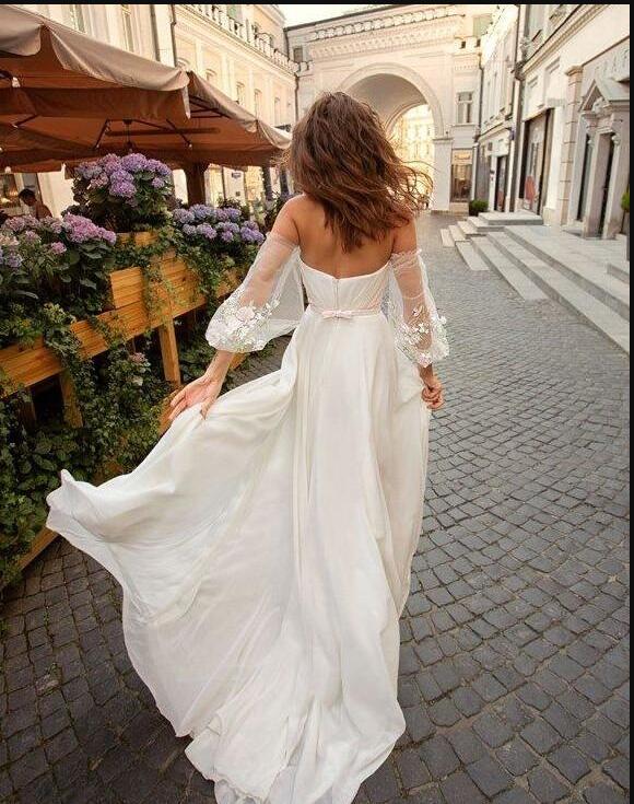 Sexy Beach Dresses 2019 Sweetheart Lace Bohemian Wedding Dress With Detachable Sleeves Side Split Boho Bridal Gowns Custom