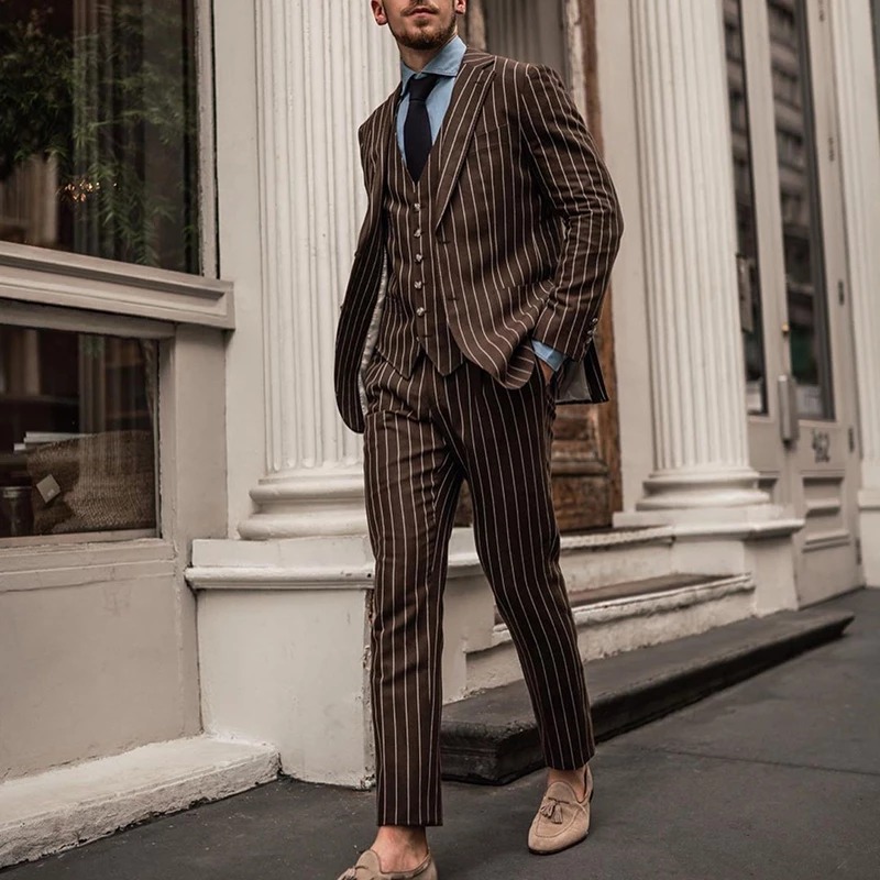Fashion Groom Wear Pinstripe Two Button Peaked Lapel Mens Business Formal Prom Tuxedos Best Man Blazer Suit 3 Pieces (Jacket+Vest+Pants)