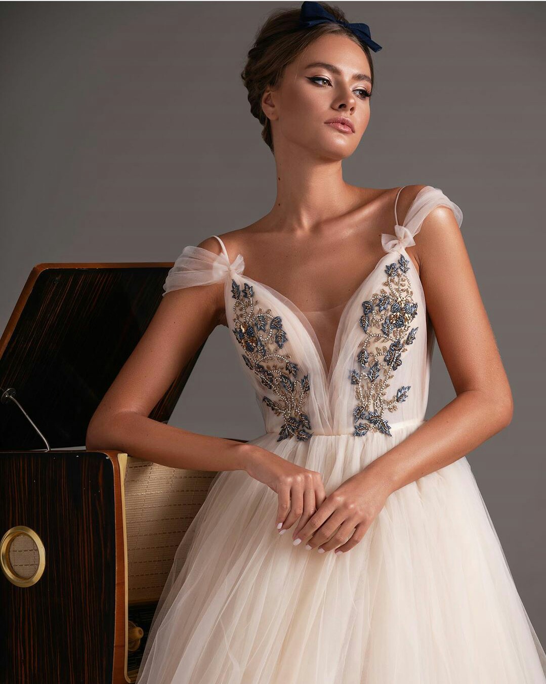 elegant evening dresses spaghetti strap sleeveless applique beaded party wear tiered tulle cheap custom made kneelength formal women gown