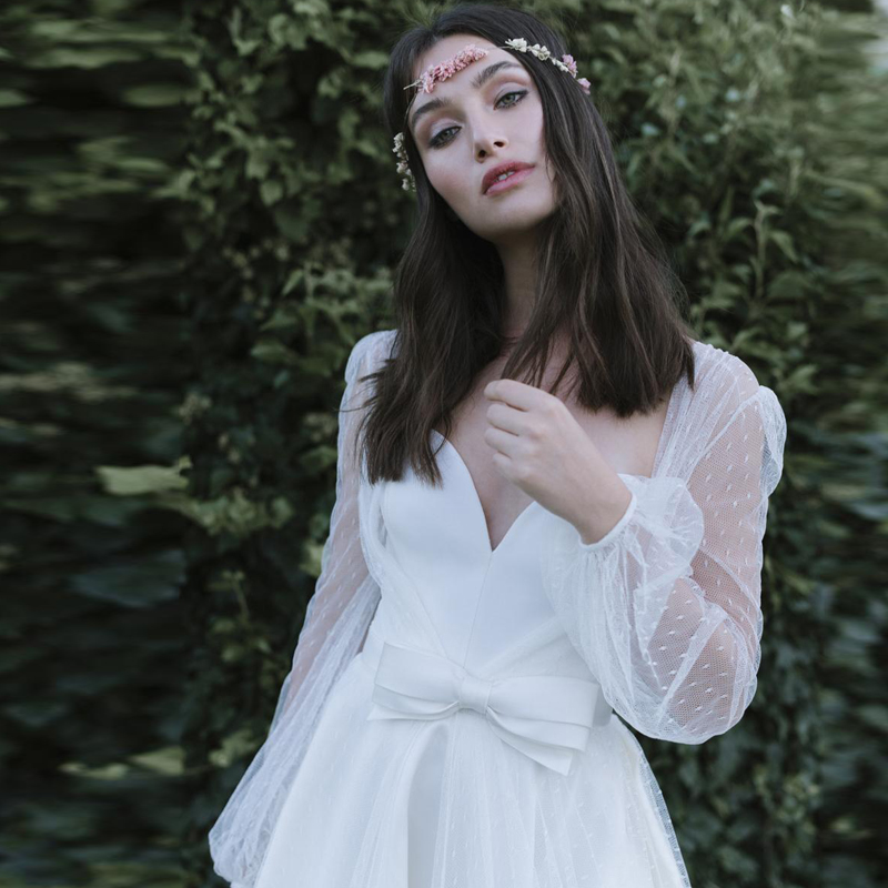 A Fabulous E Wedding Dresses With Detachable Long Sleeves Jacket Sweetheart Neck Bridal Gowns Satin Sweep Train Robe De Mari E