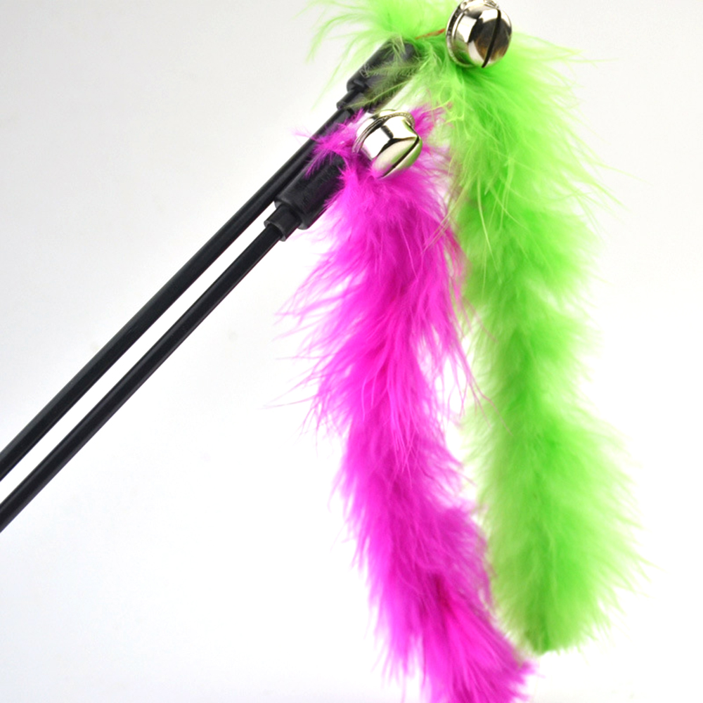 Pure Color Tease Cat Sticks Feather Short Pole Cats Toys Small Bell Elastic Rod Toy with Blue Green Color от DHgate WW