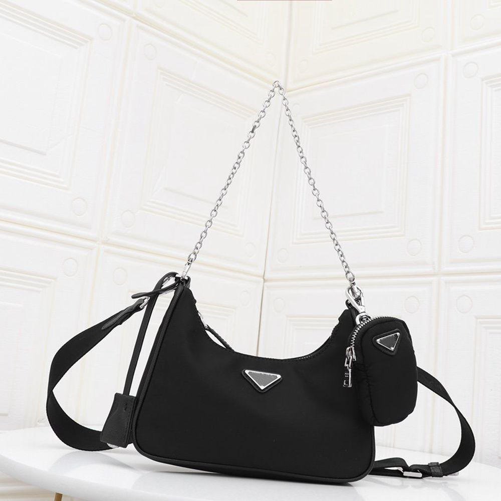 2020 Designer Crossbody Bag Nylon Hobos Luxuryss Clutch Handbag For Women Mini Pochette Chain Crossbody Bag Designer Key Pouch Women Bags, Black
2020 Designer Crossbody Bag Nylon Hobos Luxuryss Clutch Handbag For Women Mini Pochette Chain Crossbody Bag Designer Key Pouch Women Bags, Black