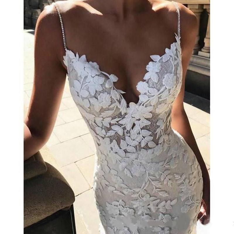 2020 Sexy Beach Wedding Dresses Mermaid Spaghetti Lace Applique Bridal Gowns Sweep Train Backless Wedding Gowns
