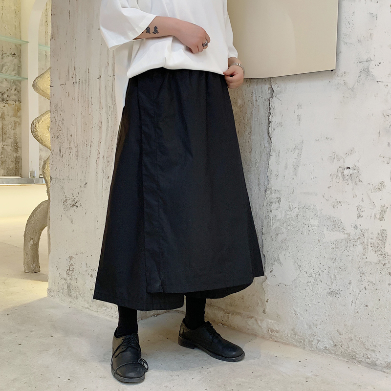 Men Wide Leg Skirt Pants Male Japan Streetwear Vintage Fashion Hip Hop Gothic Loose Casual Harem Trousers Kimono Pant, K1725
Men Wide Leg Skirt Pants Male Japan Streetwear Vintage Fashion Hip Hop Gothic Loose Casual Harem Trousers Kimono Pant, K1725