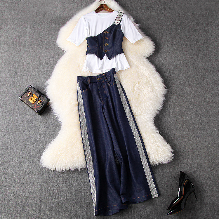 New European and American women's dresses for spring 2020 Short sleeve T-shirt cowboy jacket Hot diamond jeans three-piece suit, Blue
New European and American women's dresses for spring 2020 Short sleeve T-shirt cowboy jacket Hot diamond jeans three-piece suit, Blue