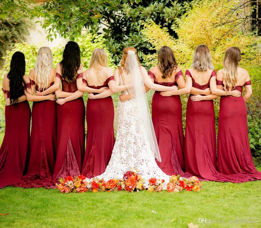 Sequined Mermaid Cheap Bridesmaid Dresses Off Shoulder Lace Applique Backless Sweep Train Maid Of Honor Dress Wedding Party Gowns