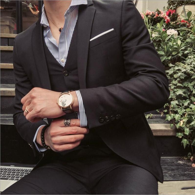 2020 Classic Slim Fit Men Suit Formal Black Burgundy Groom Tuxedo Men Wedding Suits Set Business Man Jacket Vest with Pants 3Pcs, Same as image
2020 Classic Slim Fit Men Suit Formal Black Burgundy Groom Tuxedo Men Wedding Suits Set Business Man Jacket Vest with Pants 3Pcs, Same as image
