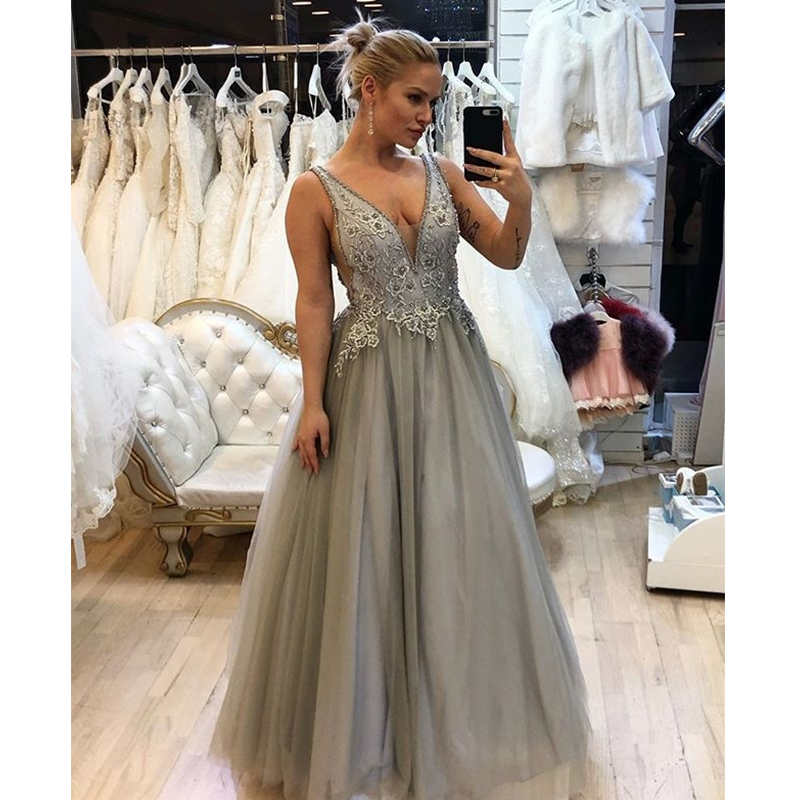 Grey Tulle Prom Dresses V Neck Tank A-Line Beaded Lace Prom Gowns Long Illusion Side Waist Girls Graduation Dress, Royal blue
Grey Tulle Prom Dresses V Neck Tank A-Line Beaded Lace Prom Gowns Long Illusion Side Waist Girls Graduation Dress, Royal blue