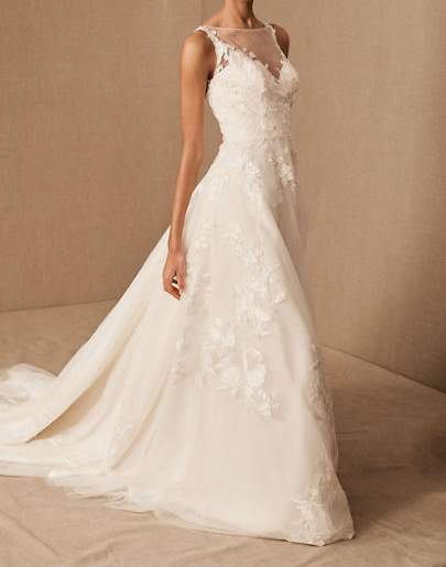 Ivory Wedding Dress 2020 New Arrival Soft Tulle with Floral Embroidery Long Bridal Gowns Wedding Dress, Champagne
Ivory Wedding Dress 2020 New Arrival Soft Tulle with Floral Embroidery Long Bridal Gowns Wedding Dress, Champagne