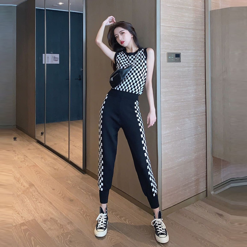 Hong Kong Fashion Sports Suit Summer Plaid Sleeveless Vest Top High Waist Casual Pants Women's Two Piece Set, As pic
Hong Kong Fashion Sports Suit Summer Plaid Sleeveless Vest Top High Waist Casual Pants Women's Two Piece Set, As pic