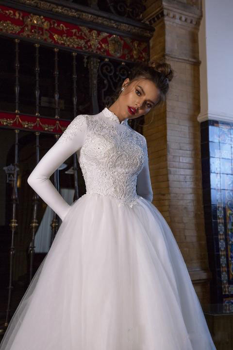 Sale Hot A E Beaded Muslim Wedding Dresses High Neck Lace Appliqued Long Sleeves Bridal Gowns Sweep Train Tulle Robes De Mari E