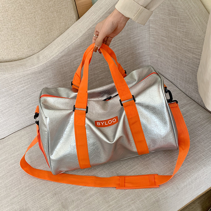 New pu material travel bag handbag fitness bag large capacity travel fashion sports female, Black
New pu material travel bag handbag fitness bag large capacity travel fashion sports female, Black