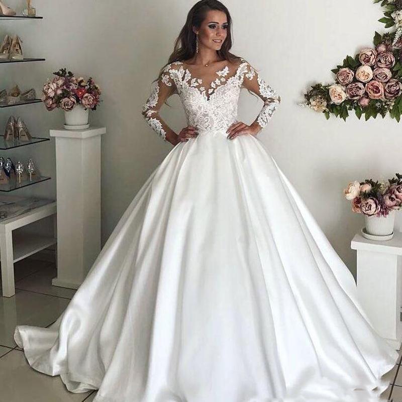 Custom Long Sleeves Lace Ball Gown Wedding Dresses 2020 with Appliques Scoop Neck Court Train Satin Wedding Bridal Gowns, White
Custom Long Sleeves Lace Ball Gown Wedding Dresses 2020 with Appliques Scoop Neck Court Train Satin Wedding Bridal Gowns, White