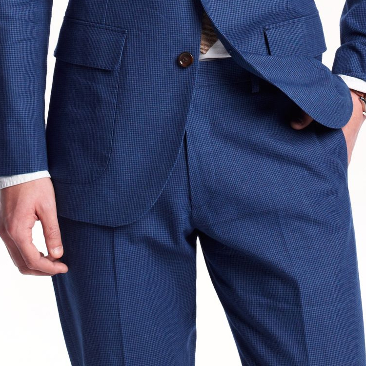 New Arrival Groomsmen Peaked Lapel Groom Tuxedos Blue Mens Classic Plaid Suits Wedding/Prom/Dinner Best Man Blazer