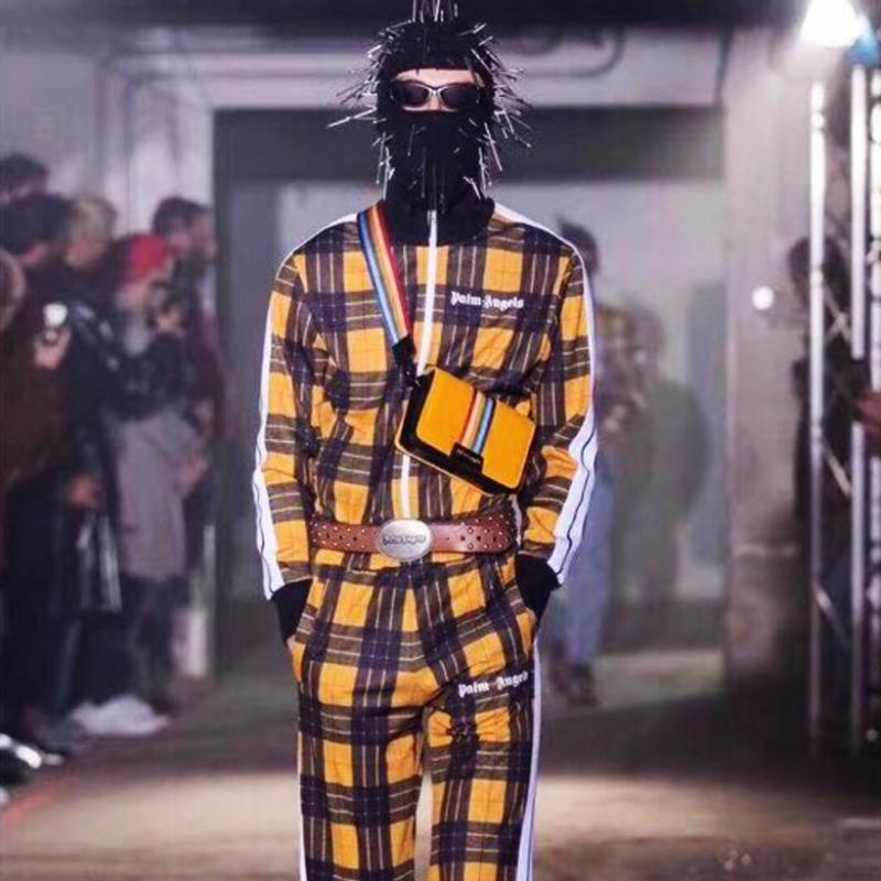 Mens Jacket Windbreaker Women 2018 Plaid Jacket Tracksuit Sportswear Turn-down Collar Zipper Pocket
Mens Jacket Windbreaker Women 2018 Plaid Jacket Tracksuit Sportswear Turn-down Collar Zipper Pocket