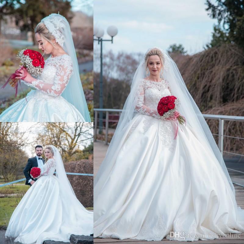 Arabic Dubai Style Ball Gown Wedding Dresses Sheer Long Sleeves Appliques Court Train Bridal Gowns Plus Size Formal Dresses For Wedding, Same as image
Arabic Dubai Style Ball Gown Wedding Dresses Sheer Long Sleeves Appliques Court Train Bridal Gowns Plus Size Formal Dresses For Wedding, Same as image