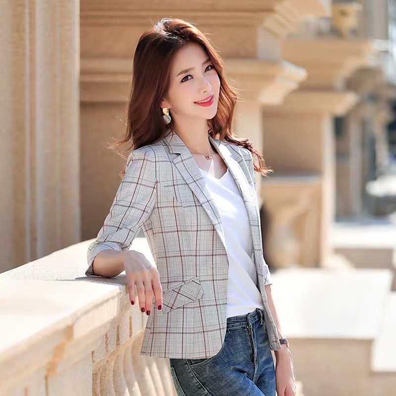 2020 new small suit thin plaid casual summer retro jacket women Three Quarter Single Breasted Office Lady Plaid, Plaid blazer
2020 new small suit thin plaid casual summer retro jacket women Three Quarter Single Breasted Office Lady Plaid, Plaid blazer