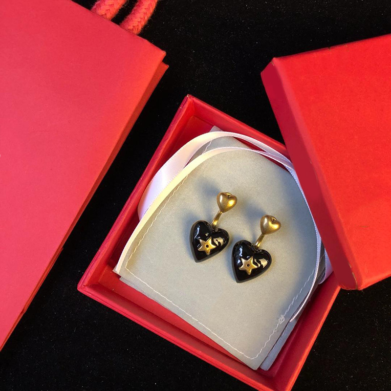Fashion Brand Lady Stainless Steel Fashion titanium steel gold Oyster sauce red black heart-shaped stars double earring